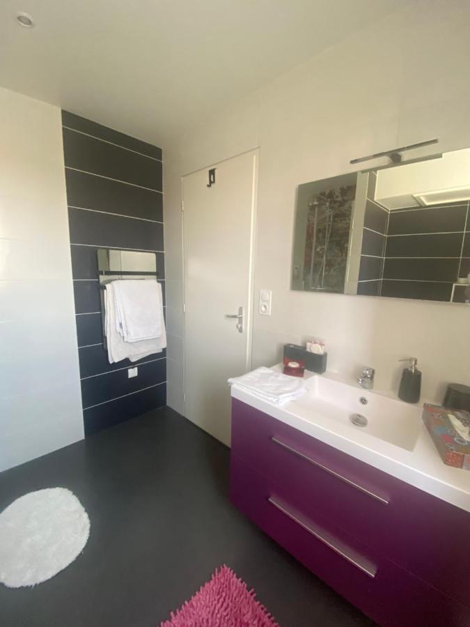 Privatunterkunft Avec Salle De Bain Privee Dans Maison *
